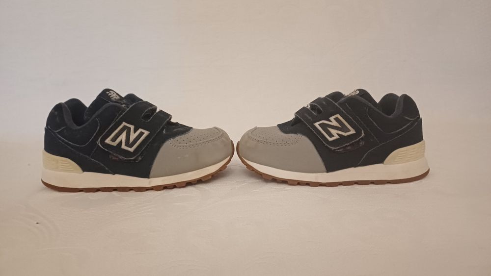 Pantofi New Balance, unisex, pentru copii, masura 23,5