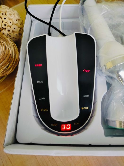 Ултразвуков уред за лице и тяло 1 MHz – озаряване, почистване и циркулация, 3 степени + 2 накрайника