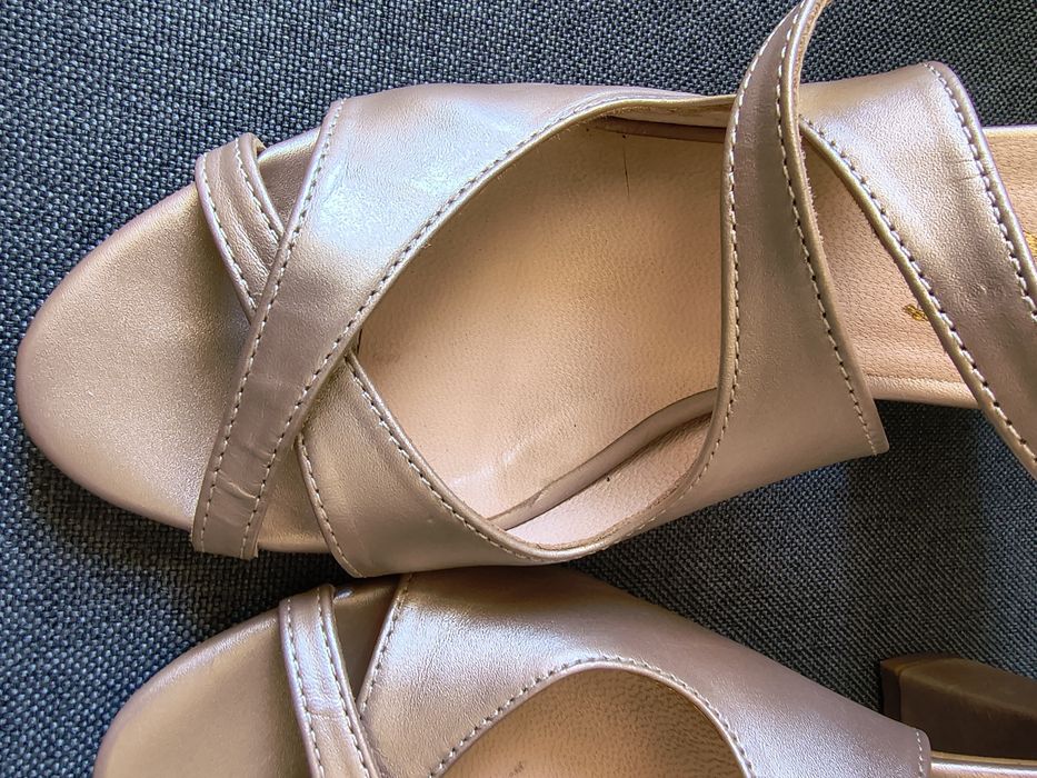 Sandale cu toc  8 cm
