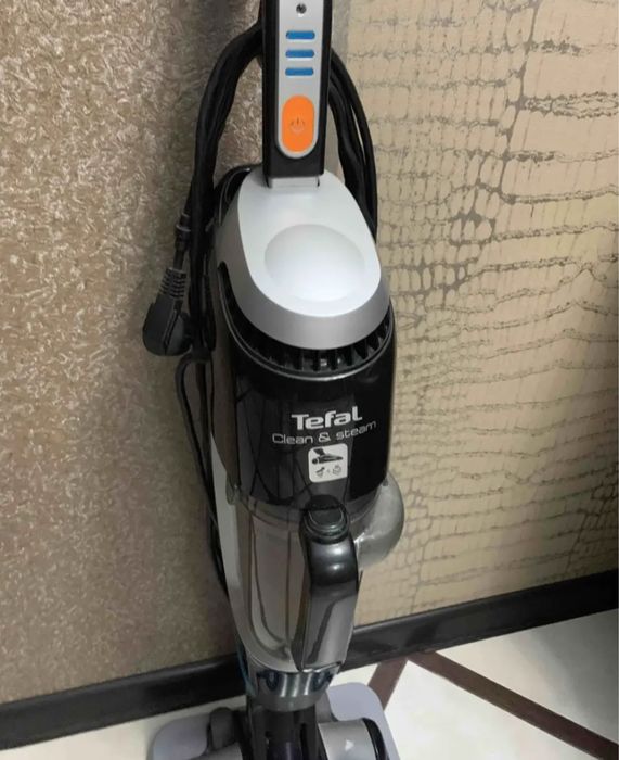 Продам паровой пылесосTefal