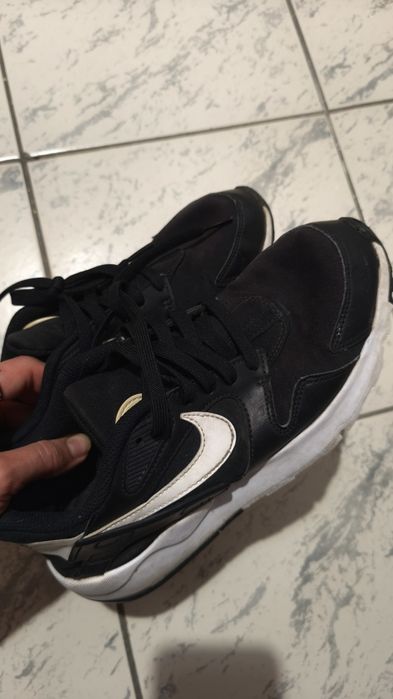 Nike маратонки 40ти номер