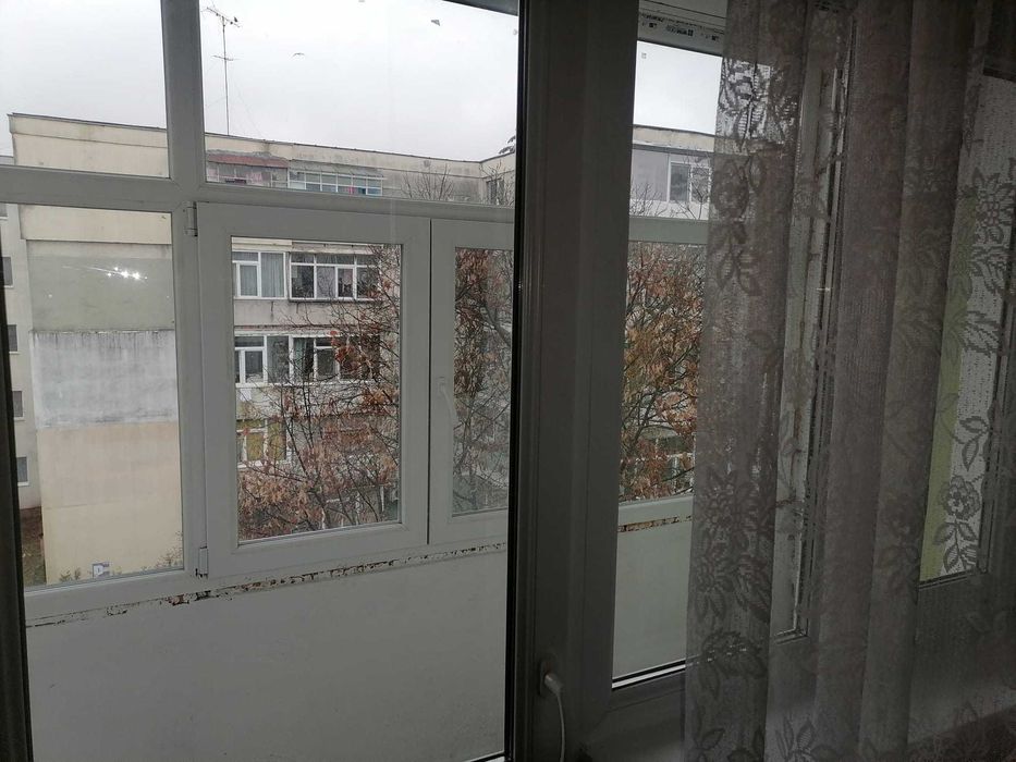 Apartament de vanzare - zona Spitalul Militar