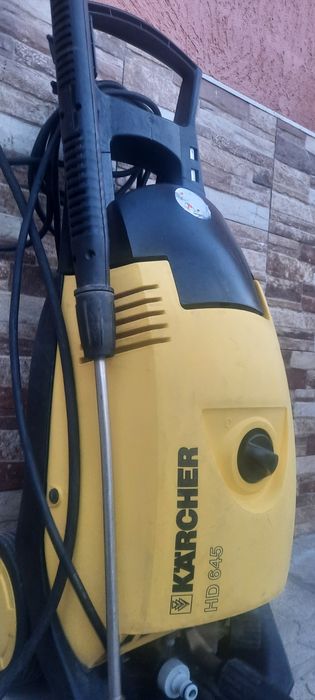 Водоструйка Karcher hd645