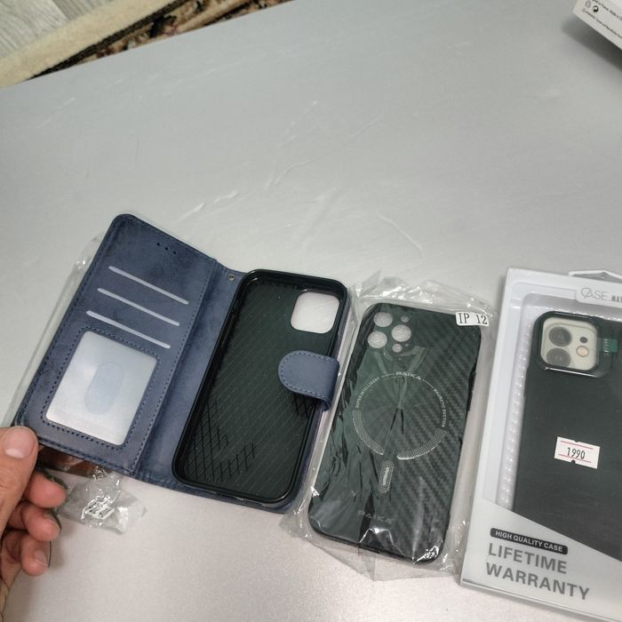 Чехлы для айфон 12pro  комплект