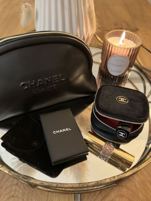 В наличии! Косметички, зеркала