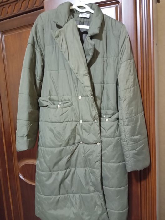 Продам куртку фирма инденим новая куртка сотилади