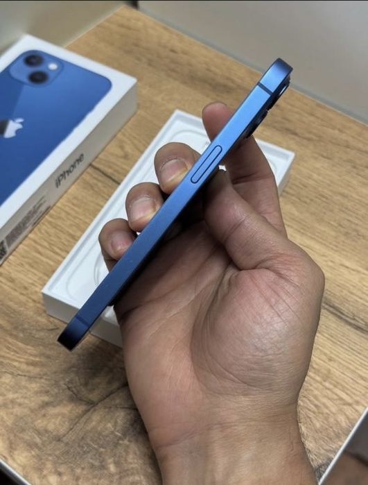 прадам срочноо айфон13