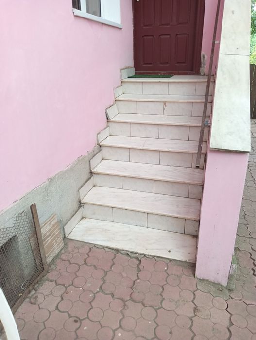 Închiriez cameră Craiova