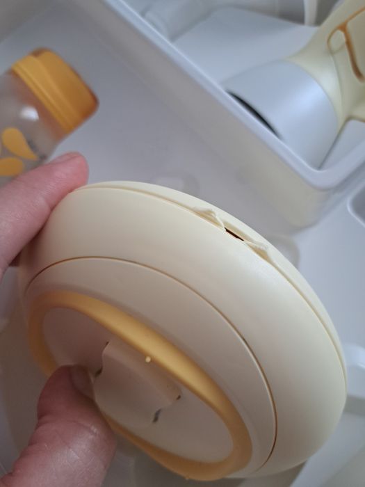 Помпа за кърма Medela Flex