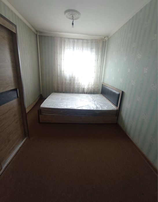 Чиланзар Метро Новза. Продам 2/8/9 балкон 1/7 Комнаты Раздельные