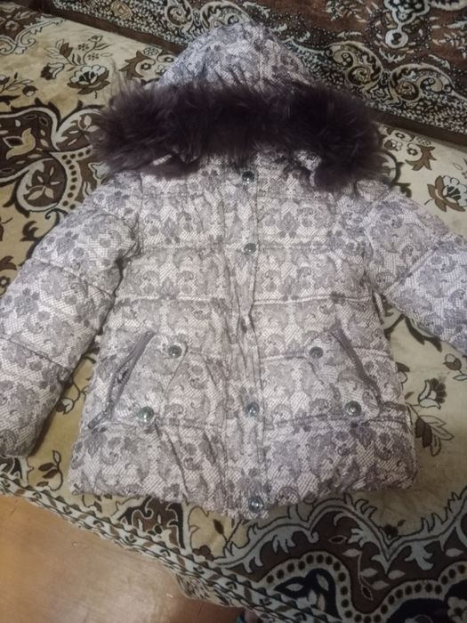 Продам пуховики 5000