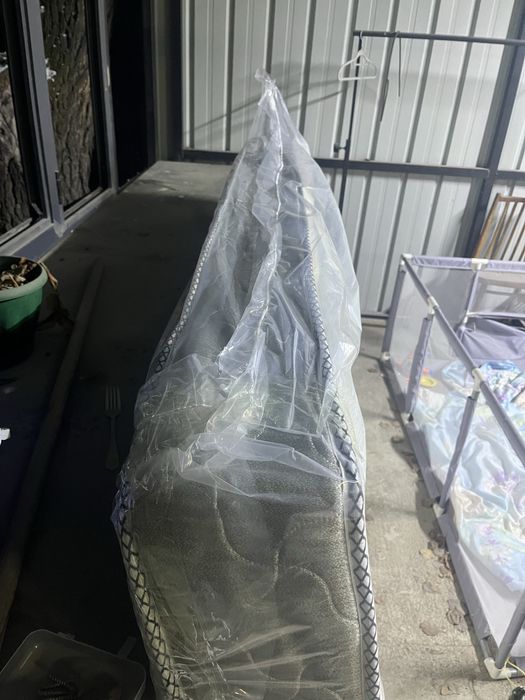 Продам матрас новый