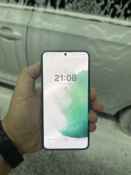 Продается Samsung S22