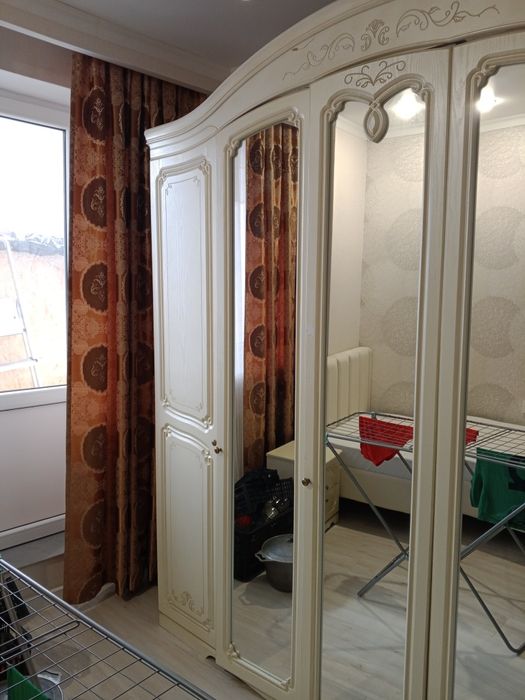 Ищем на подселение девушку