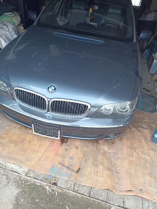 Продам авто BMW 750