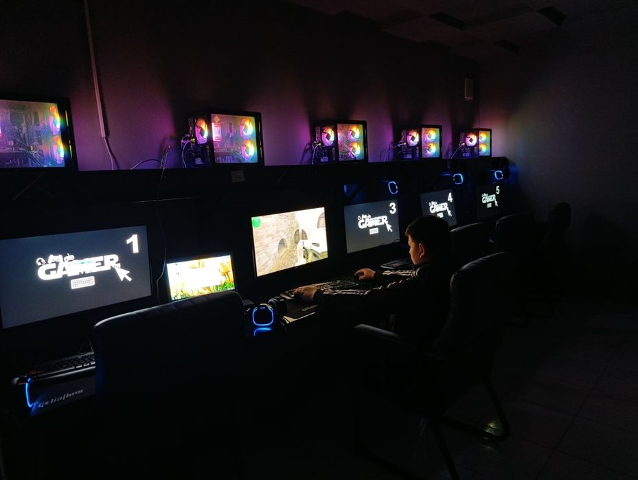 Компьютер 10 шт Pixel 280Hz екран