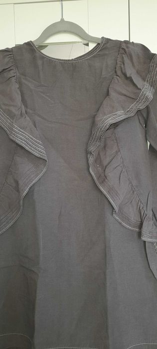 Отлична рокля Zara за ръст 164