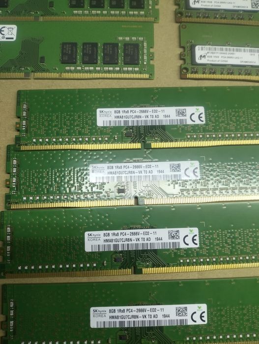 Memorii DDR4 8 Gb