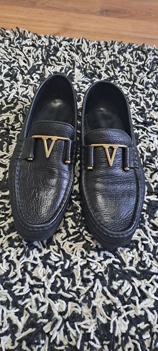 Vand pantofi barbati  orginali Valentino din piele