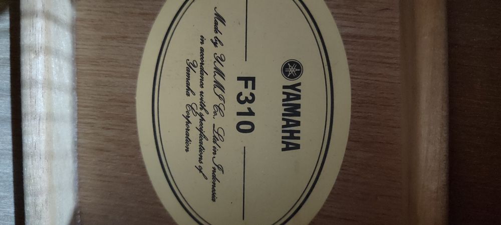 Гитара Yamaha f310