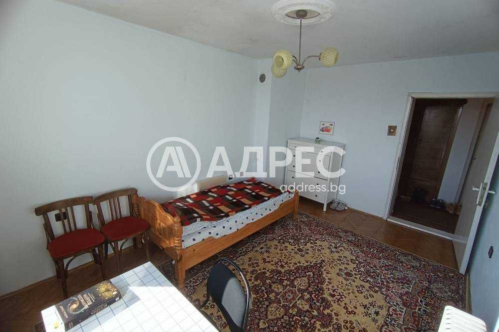 Продава се Тристаен апартамент в Разград, Център - 88 кв.м за 667 €/кв.м - Снимка #3