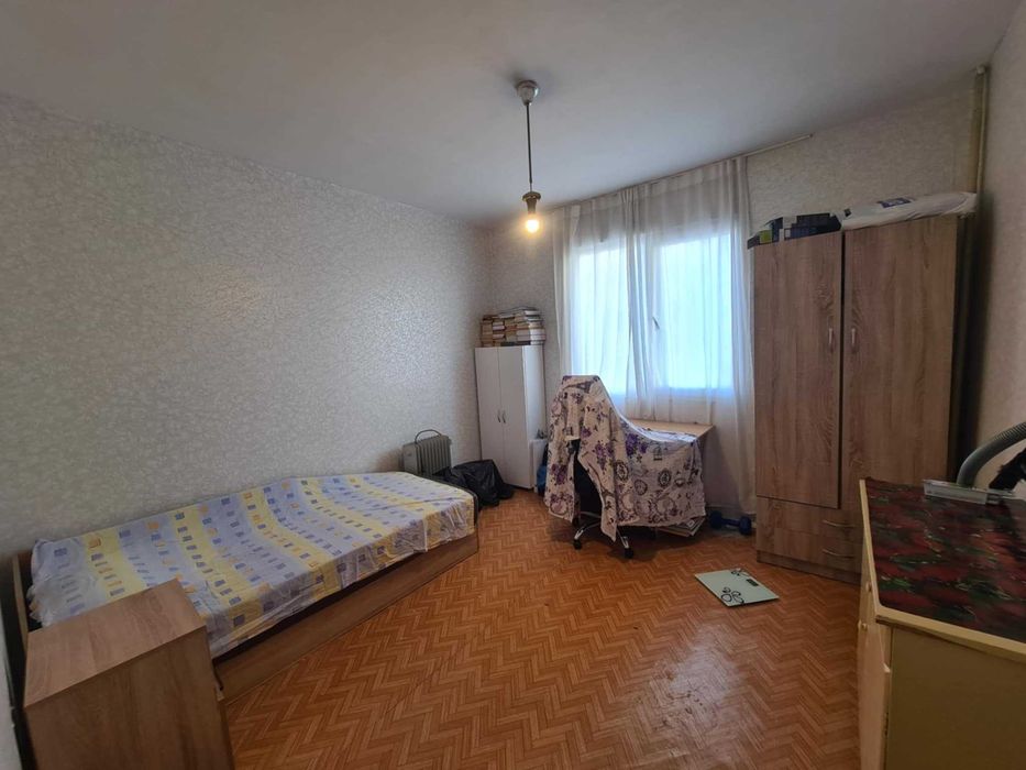 Продава се Тристаен апартамент в Хасково, Любен Каравелов - 80 кв.м за 893 €/кв.м - Снимка #8