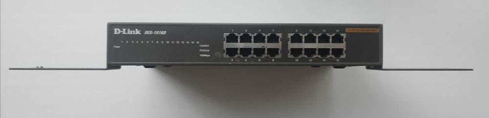 D-Link DES-1016D