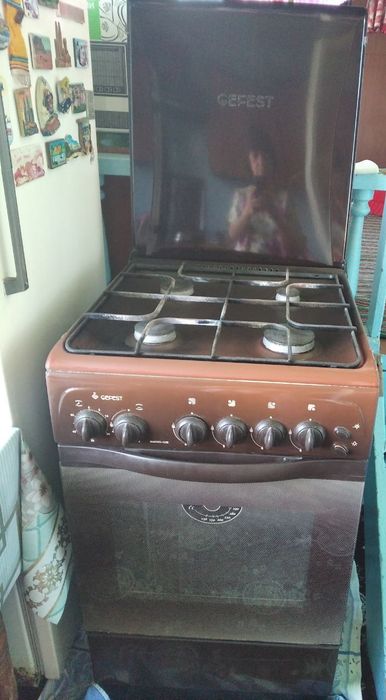 Срочно продам газплита гефест