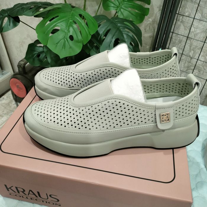 Продам обувь женскую