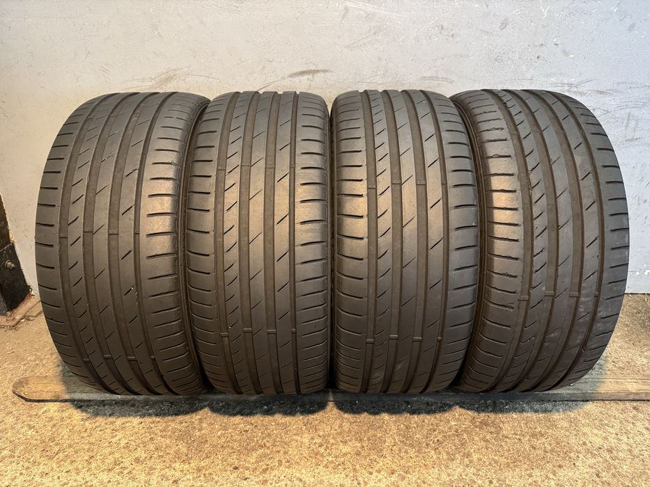 Гуми 245/45/17 KUMHO Ecsta