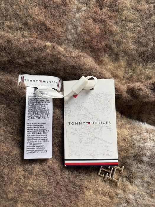 Шарф Tommi Hilfiger новый