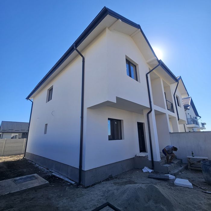 Vând vila tip duplex proprietar comision 0 Bragadiru str Dunării