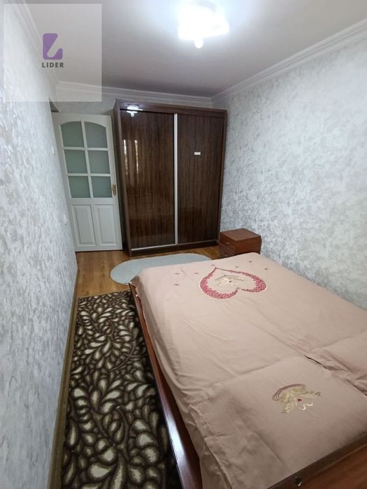 Срочно 4 комнатная. ПОВОРОТ. 77 серия. Кирпичный.