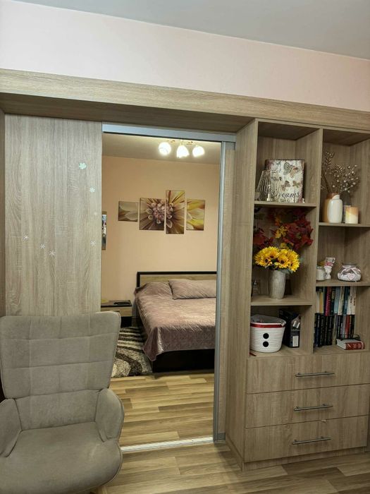 Продава се Етаж от къща в Търговище, Изток 1 - 95 кв.м за 1047 €/кв.м - Снимка #3