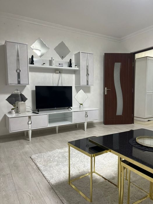 Apartament doua camere Titu parter