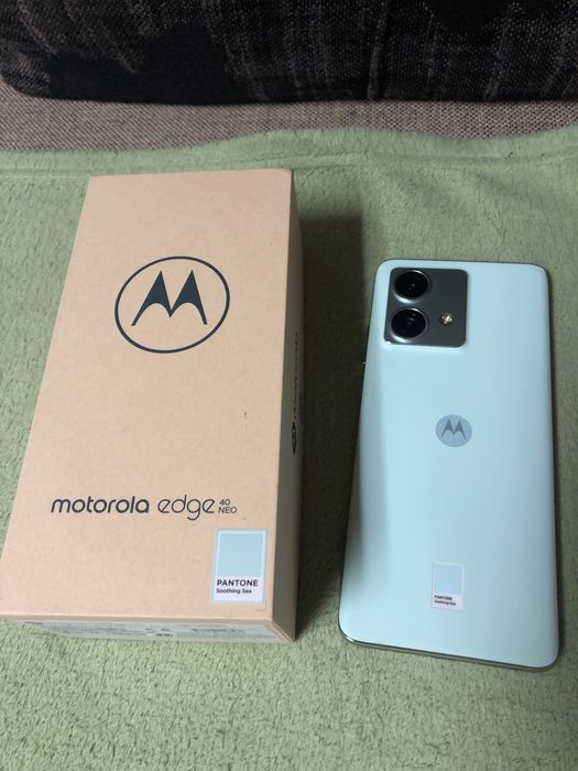 Motorola edge 40 neo 12 ram 256GB