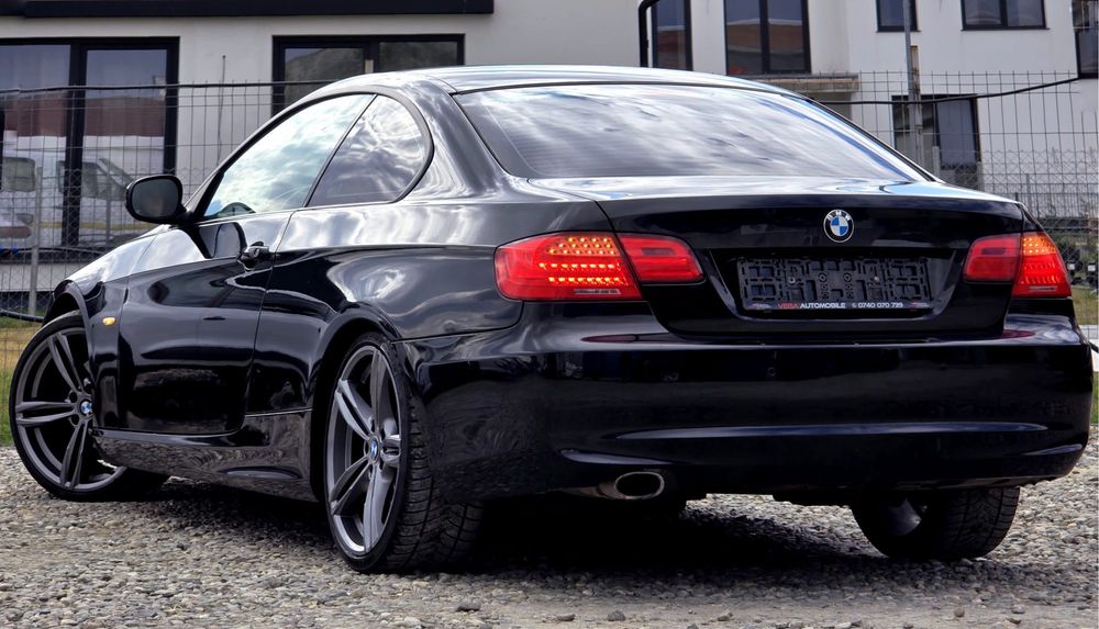 BMW 320 D Coupe.