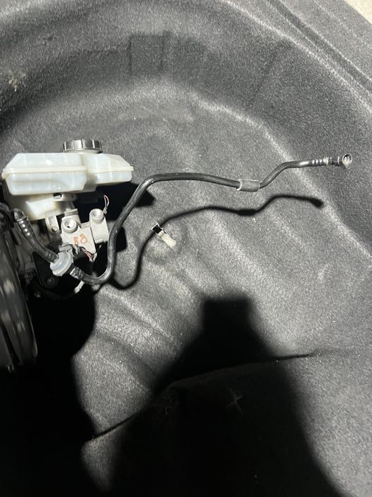 Pompa frana tulumba frana completa passat b8/arteon volan stanga