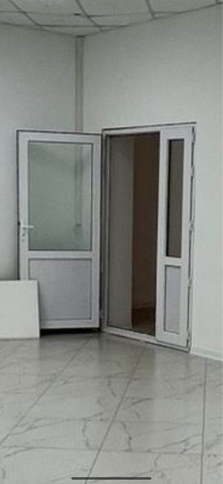 Продам дверь  стеклопластиковую