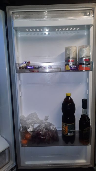 Холодильник 2х камерный Самсунг