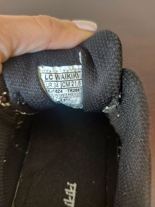 Детски обувки LC WAIKIKI