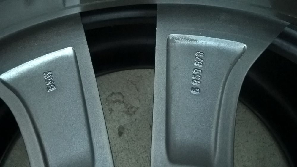 O janta fata originala bmw x5 F15 x6 F16 style 597 cod bmw 6858878