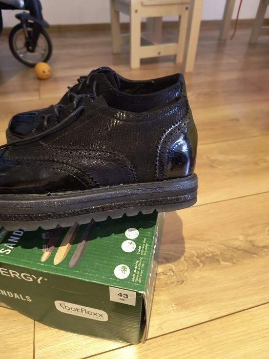 Pantofi Guapissima mărime 38