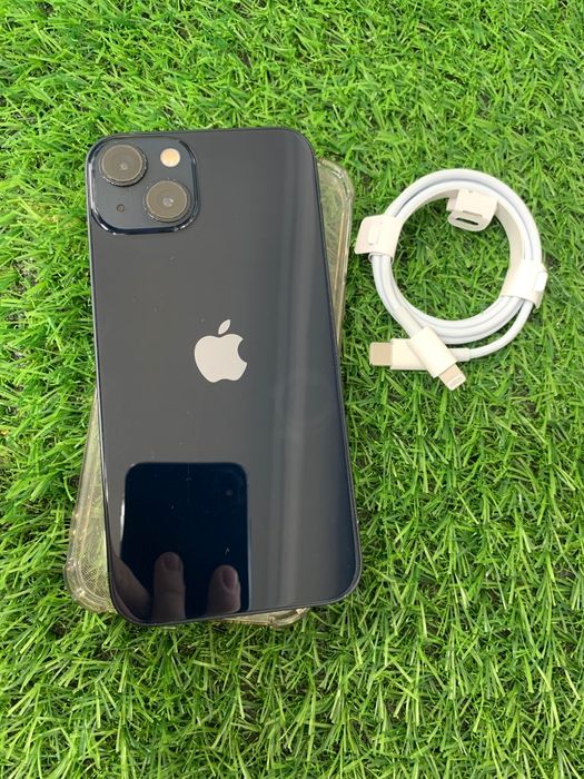 Айфон 13 в отличном состоянии