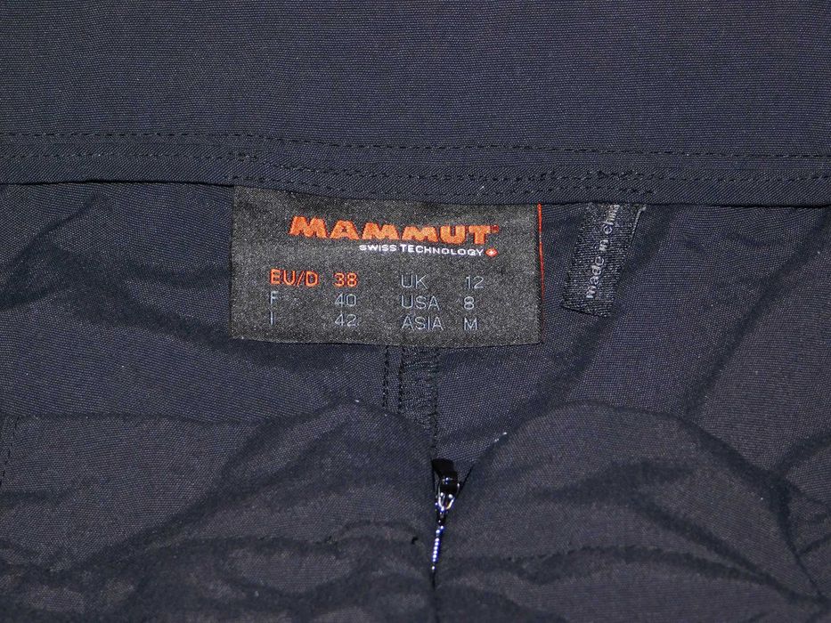 Pantaloni subtiri Mammut dama marimea 38(M)