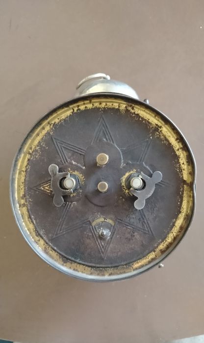 Стар часовник Будилник .