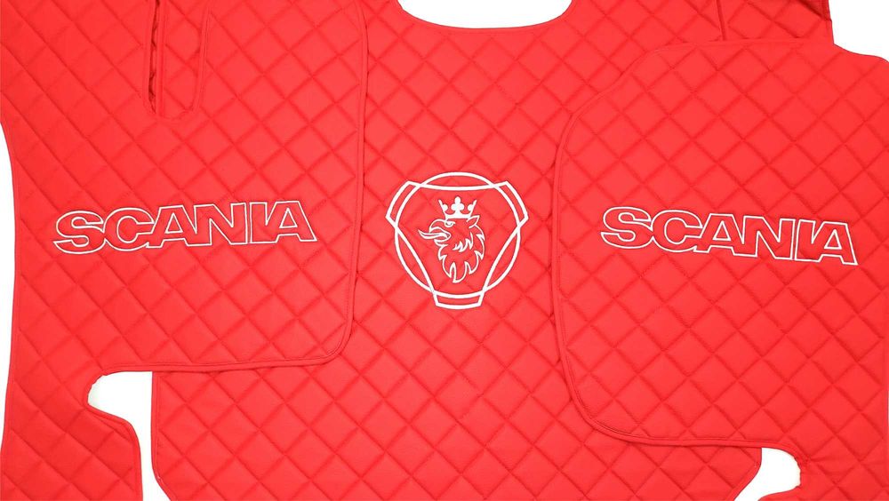 Кожени стелки червени за SCANIA R 2010-2016 година три бродирани лога