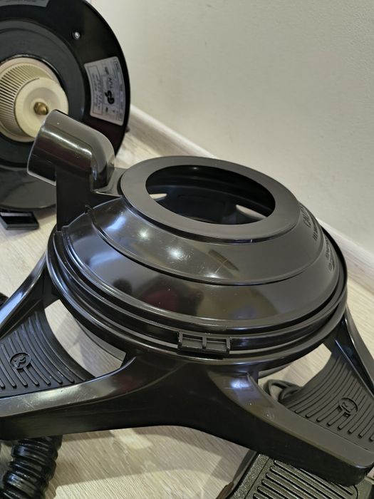 Пълен комплект прахосмукачка Рейнбоу -Rainbow Д4