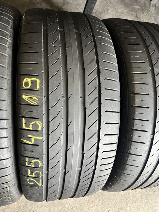 4 anvelope vara 255/45/19 , Continental !