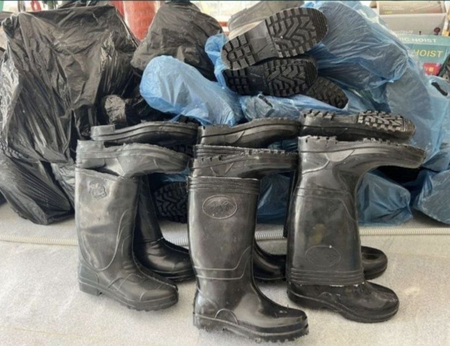 Сапоги резиновые